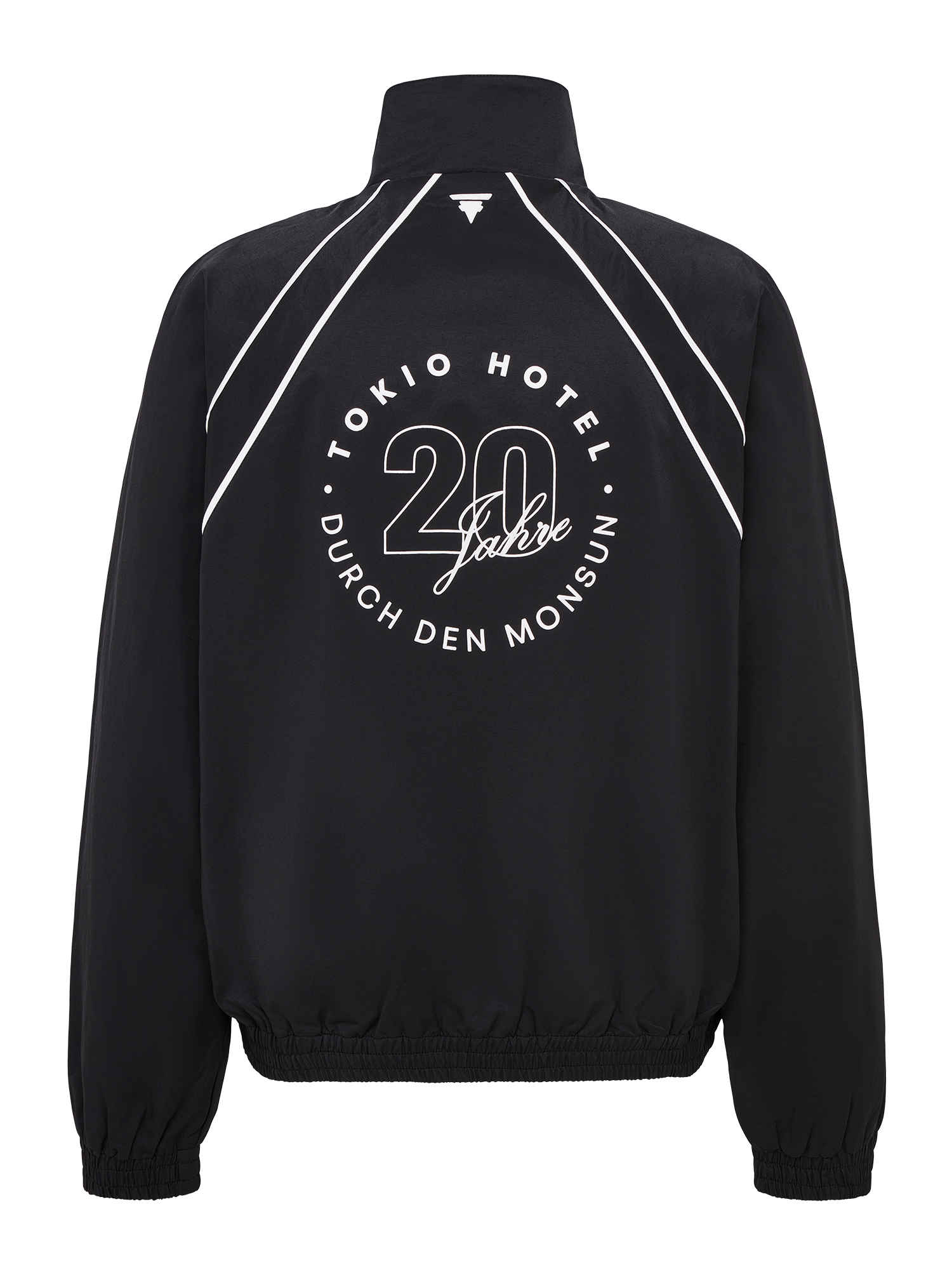 Schwarze Tokio Hotel Jacke mit großem weißen Rundlogo „TOKIO HOTEL – 20 Jahre – DURCH DEN MONSUN“ und weißen Paspeln an den Schultern.
