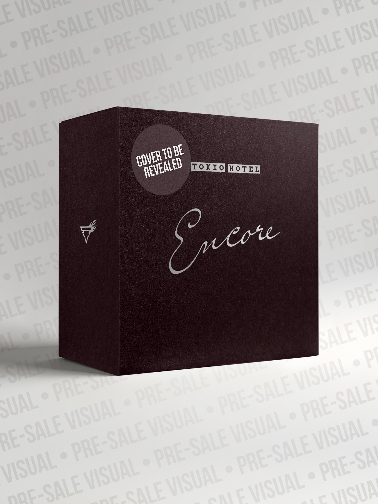 Encore Collector’s Box
Dunkelrote Tokio Hotel „Encore“ Collector’s Box mit minimalistischem Design, silbernem Schriftzug und seitlichem Symbol-Logo. Das finale Cover-Artwork ist noch nicht enthüllt.