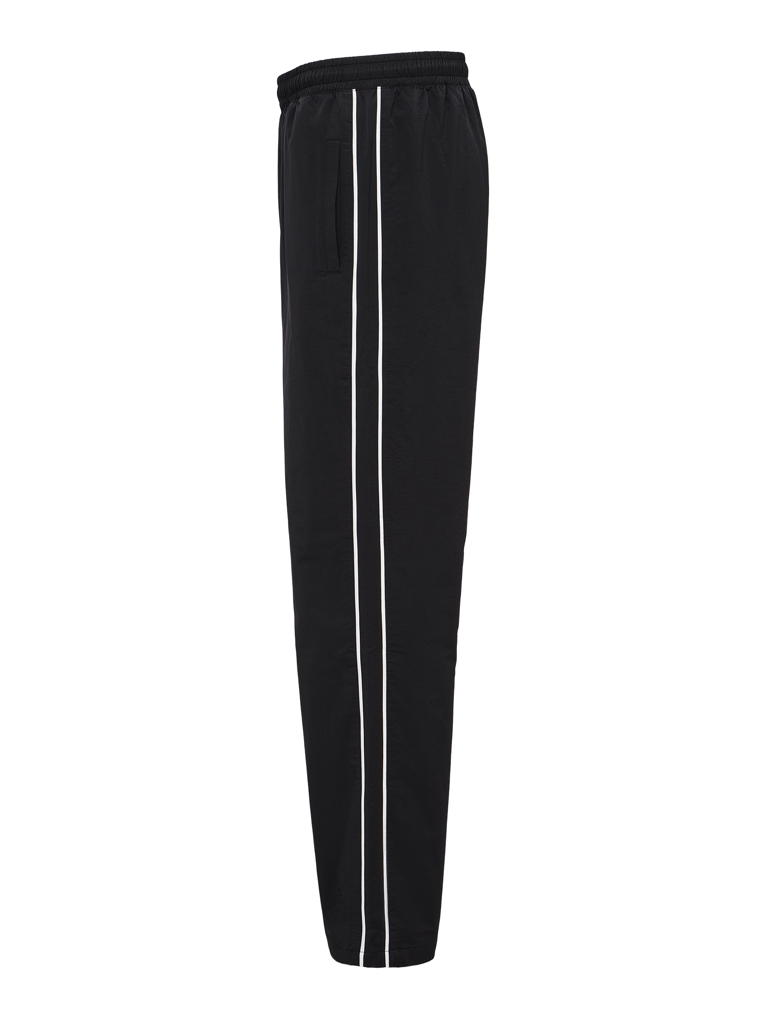 Schwarze Trainingshose mit doppelten weißen Zierstreifen entlang der Beinaußenseite und seitlicher Eingrifftasche.