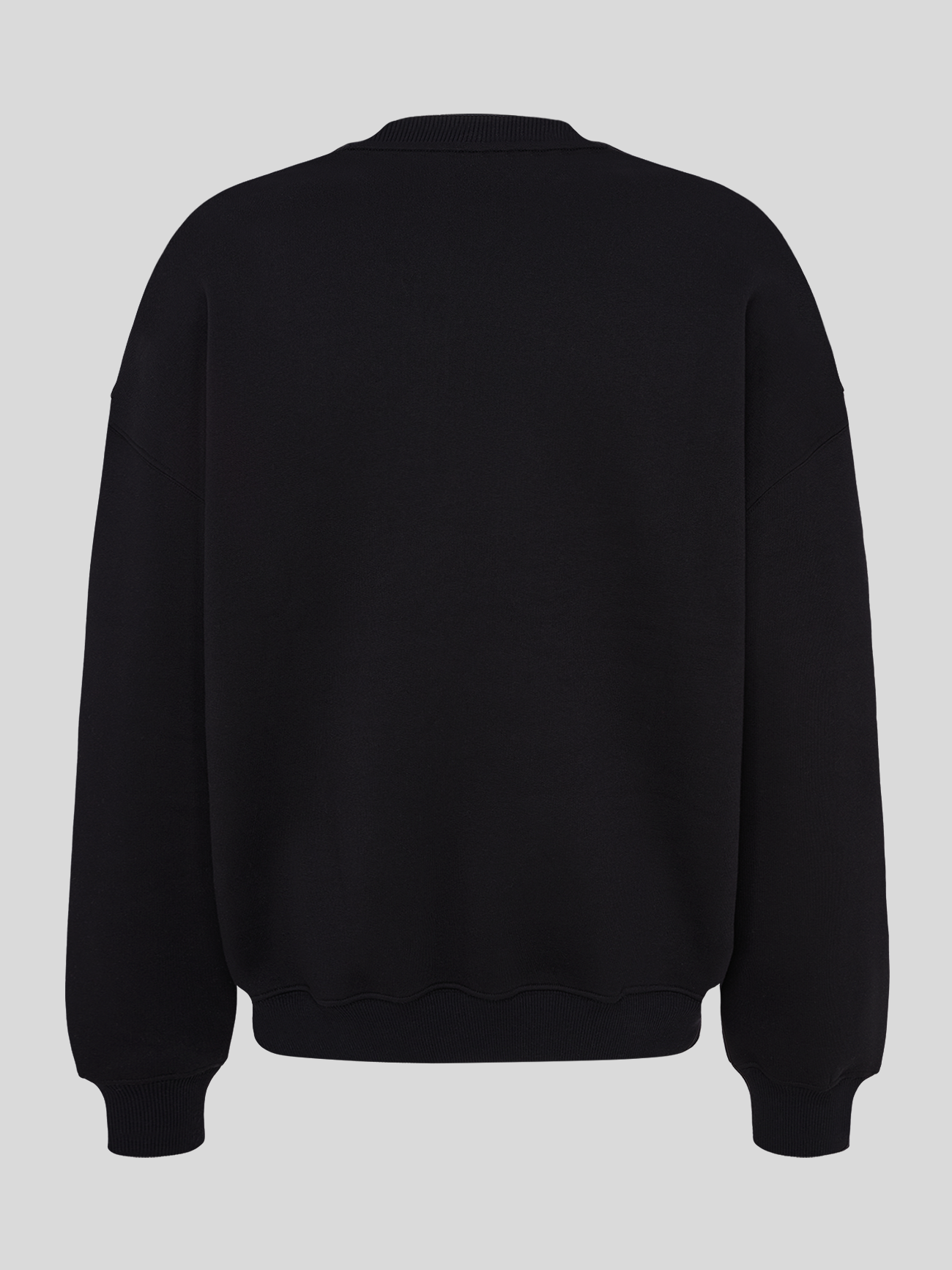 Rückseite des schwarzen Tokio-Hotel Sweaters ohne Print.
