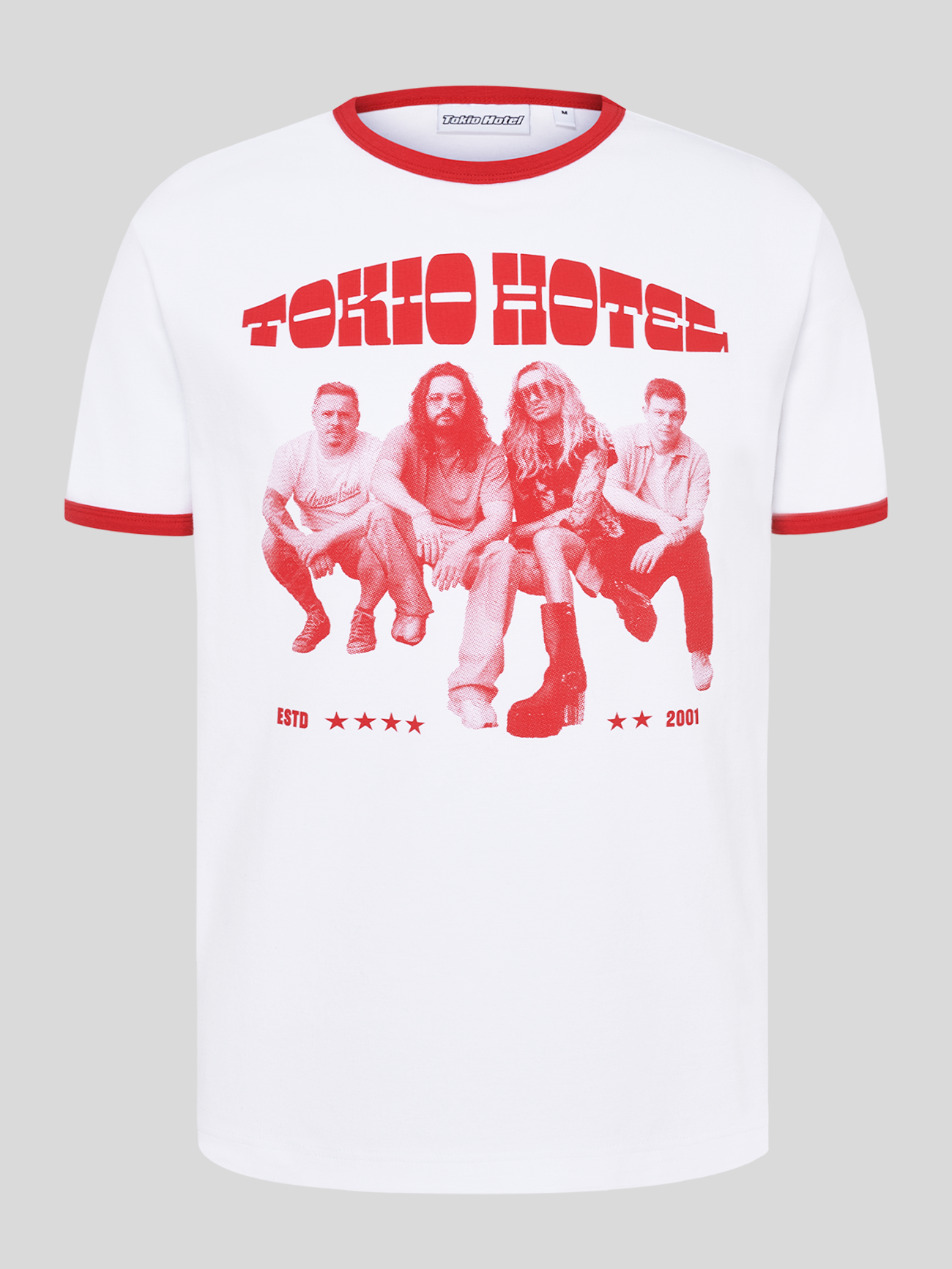 Weißes Tokio-Hotel-T-Shirt mit rotem Rundhalsausschnitt und rotem Bandmotiv-Print auf der Vorderseite.
